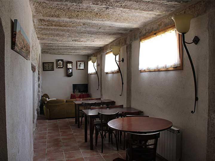 La Savina Pensión Cervera (Catalonia)